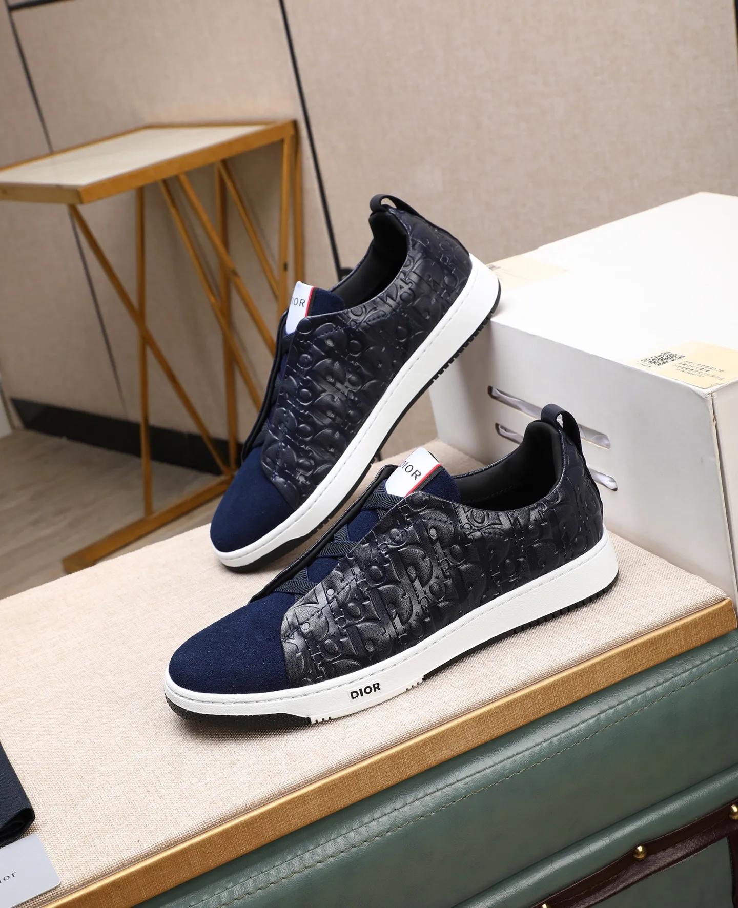 Men's men's shoes💰460 🌹🌹[Dior] 2025 latest model🙈original replica! 👟👟👟You can go to the top-notch workmanship. The upper is made of Italian 🇮🇹imported cowhide. The mesh lining is suitable for travel. The original replica outsole makes it suitable for all kinds of travel, showing low-key luxury. Let quality speak for itself. Color: Size: 38-44
